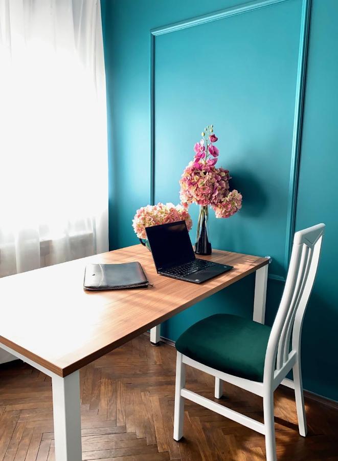 Dream Boutique Apartment 42M2 In The Heart Of Cracow Old Town Krakow Bagian luar foto